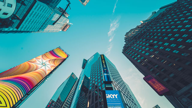 financial-stocks-interest-rates-2026